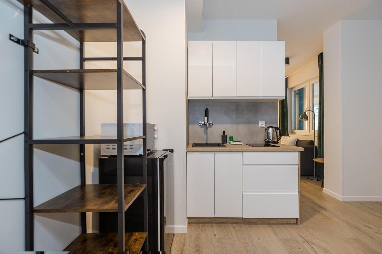 Lineburg Villa Apartments Варшава Екстер'єр фото