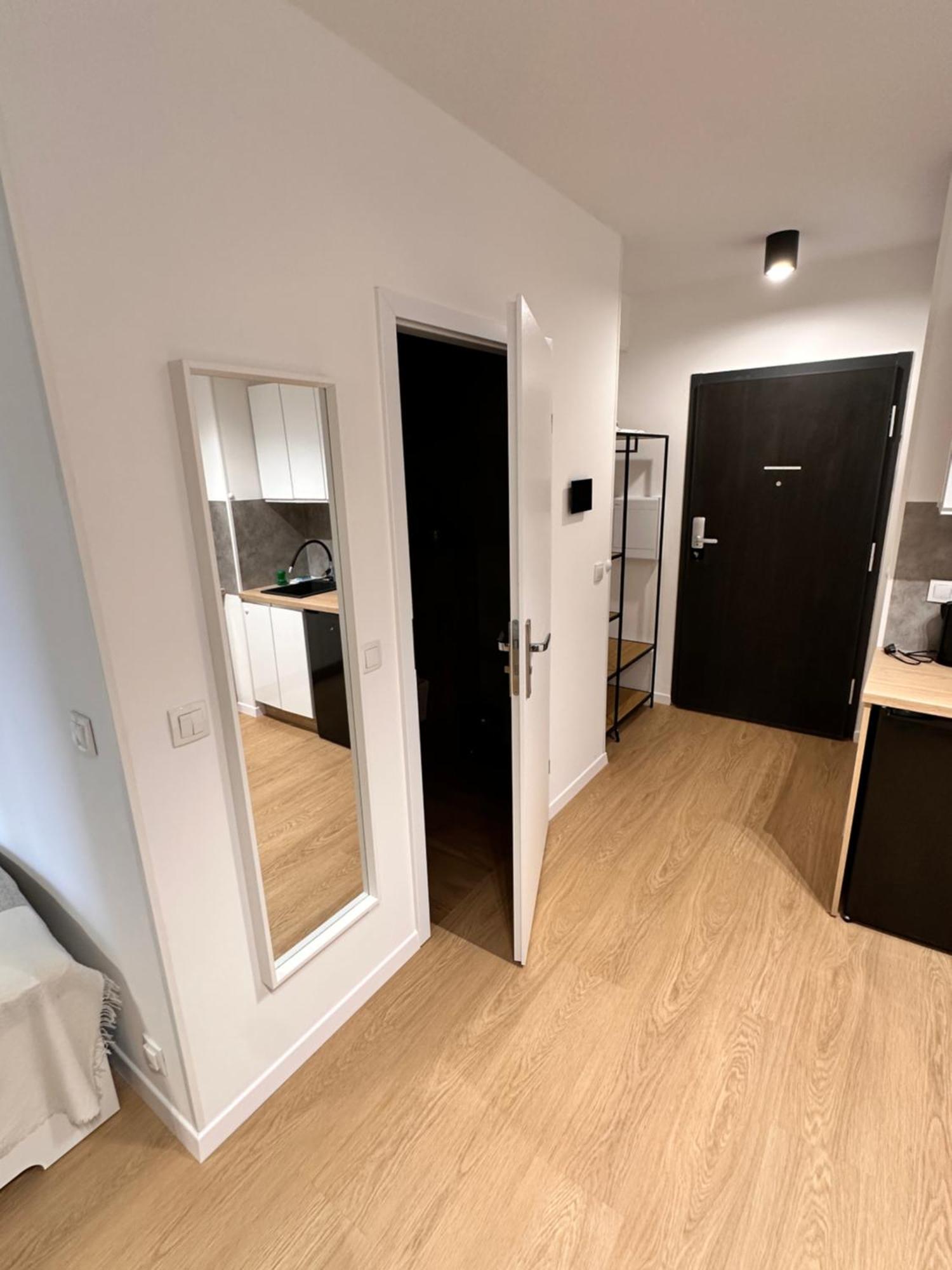 Lineburg Villa Apartments Варшава Екстер'єр фото
